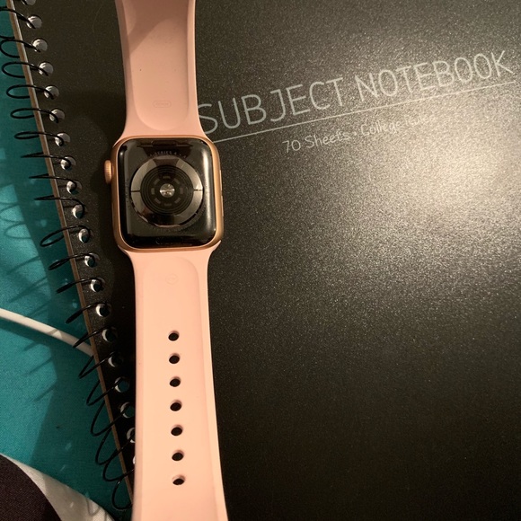 Apple watch series 4